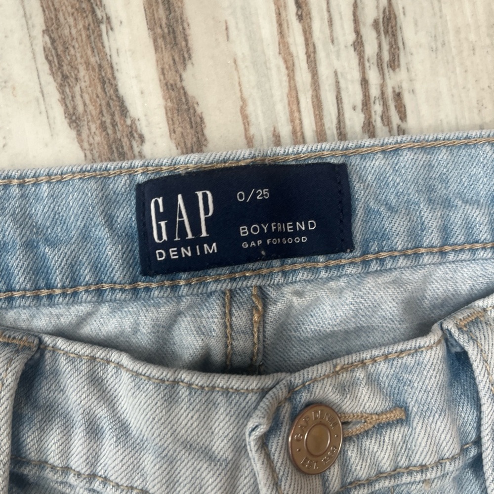 GAP Denim Boyfriend Jeans – Size 0/25 - Picture 11 of 16